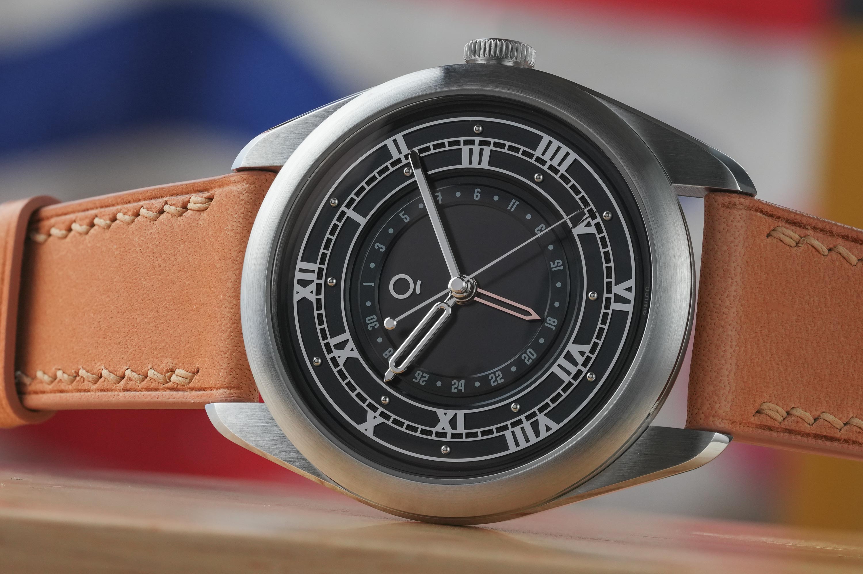 Coriolis Pointer Date - Rhodium Black